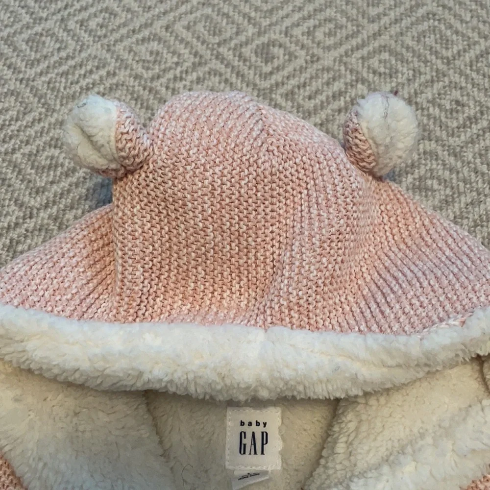 Baby Gap Sherpa Lined pink and Cream Jacket and Hat 3-6M